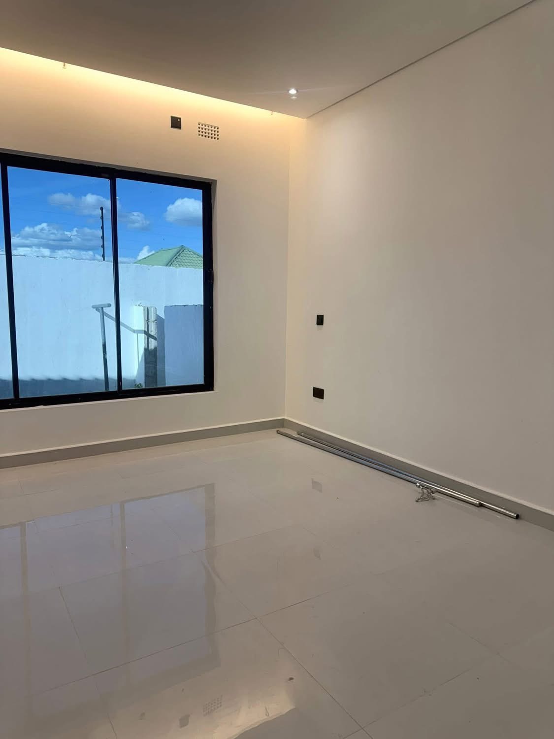 1DA4F6BE-A964-4158-89C9-8E1B7D6581EC