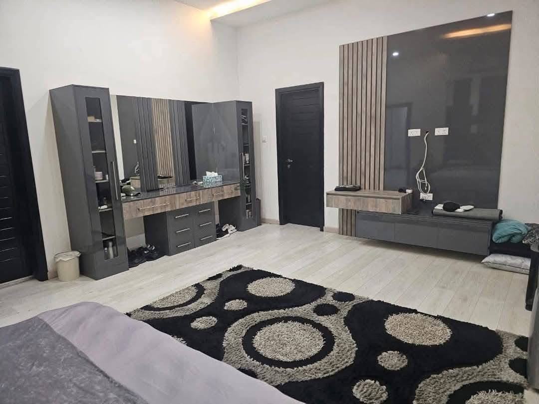 2F0CE959-8C7E-41EB-B7F2-293DD0B0D530