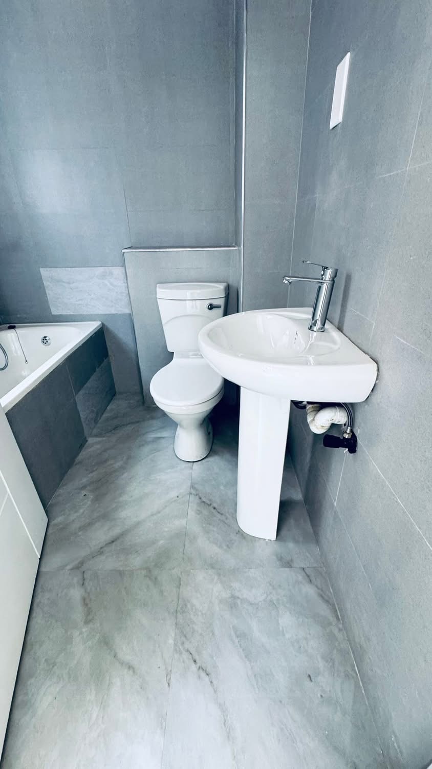 5FC26969-62D4-422C-A7F4-A470DC689FD9