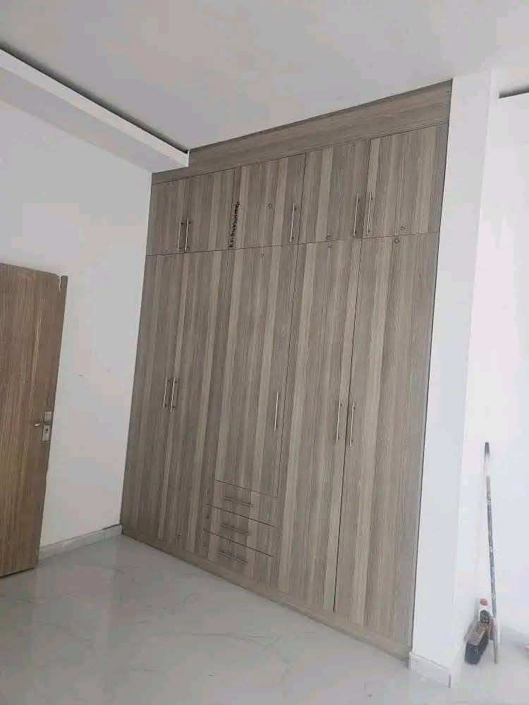 64CC6D22-DA06-459C-9AD9-6F57711B7BD2