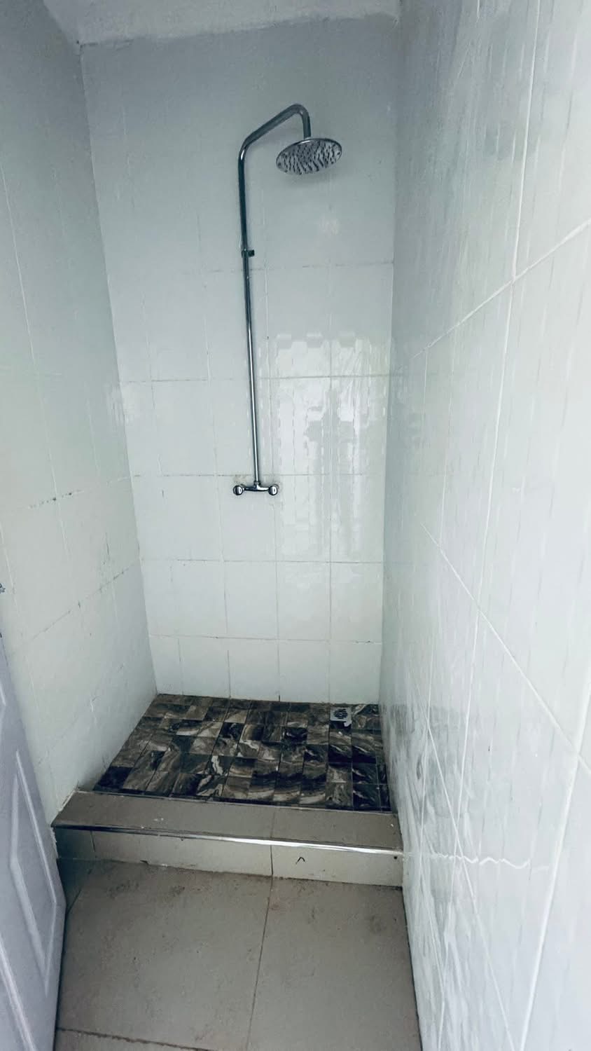 73CDB4EE-E0E6-4D06-AAB9-91AF75CFCB7B