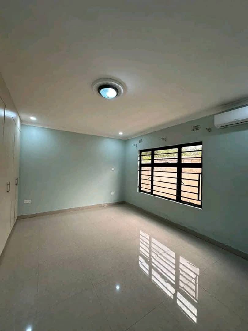 81C25222-014E-448D-AD00-F33152E8B95D