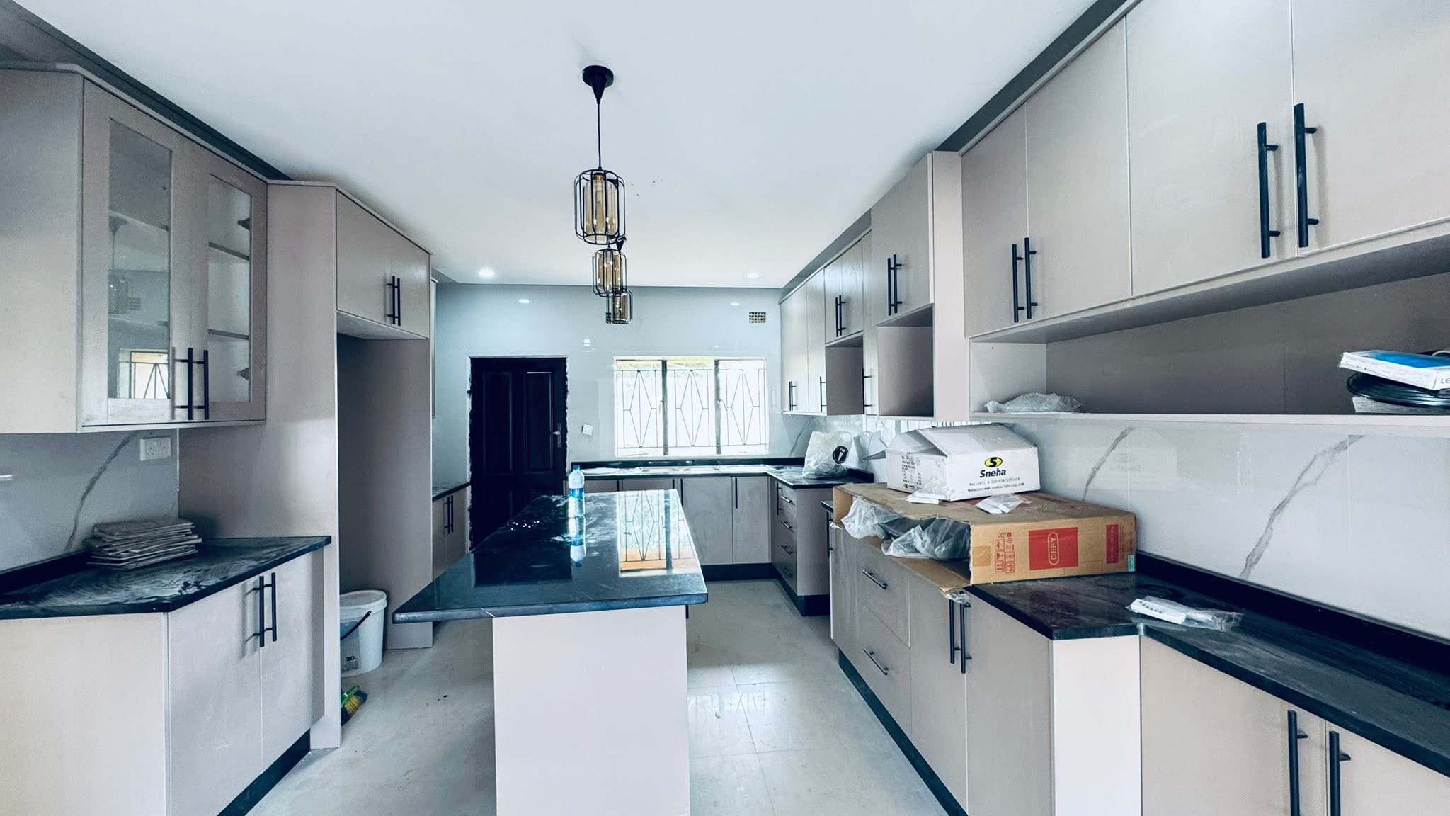 A19C5578-B15F-4982-809A-F529FE8B6C26