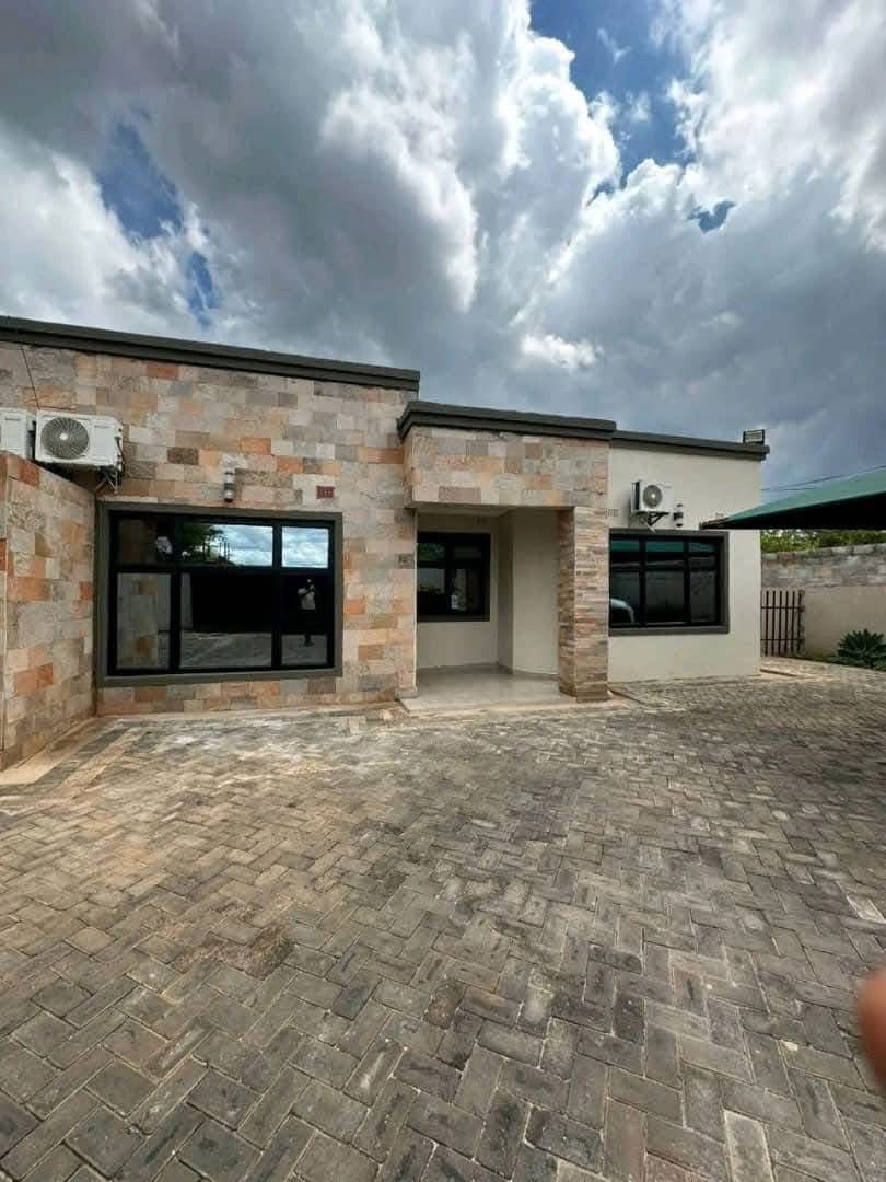 A1AFABD6-F08F-4AB6-A0CD-9ABABA9D175E