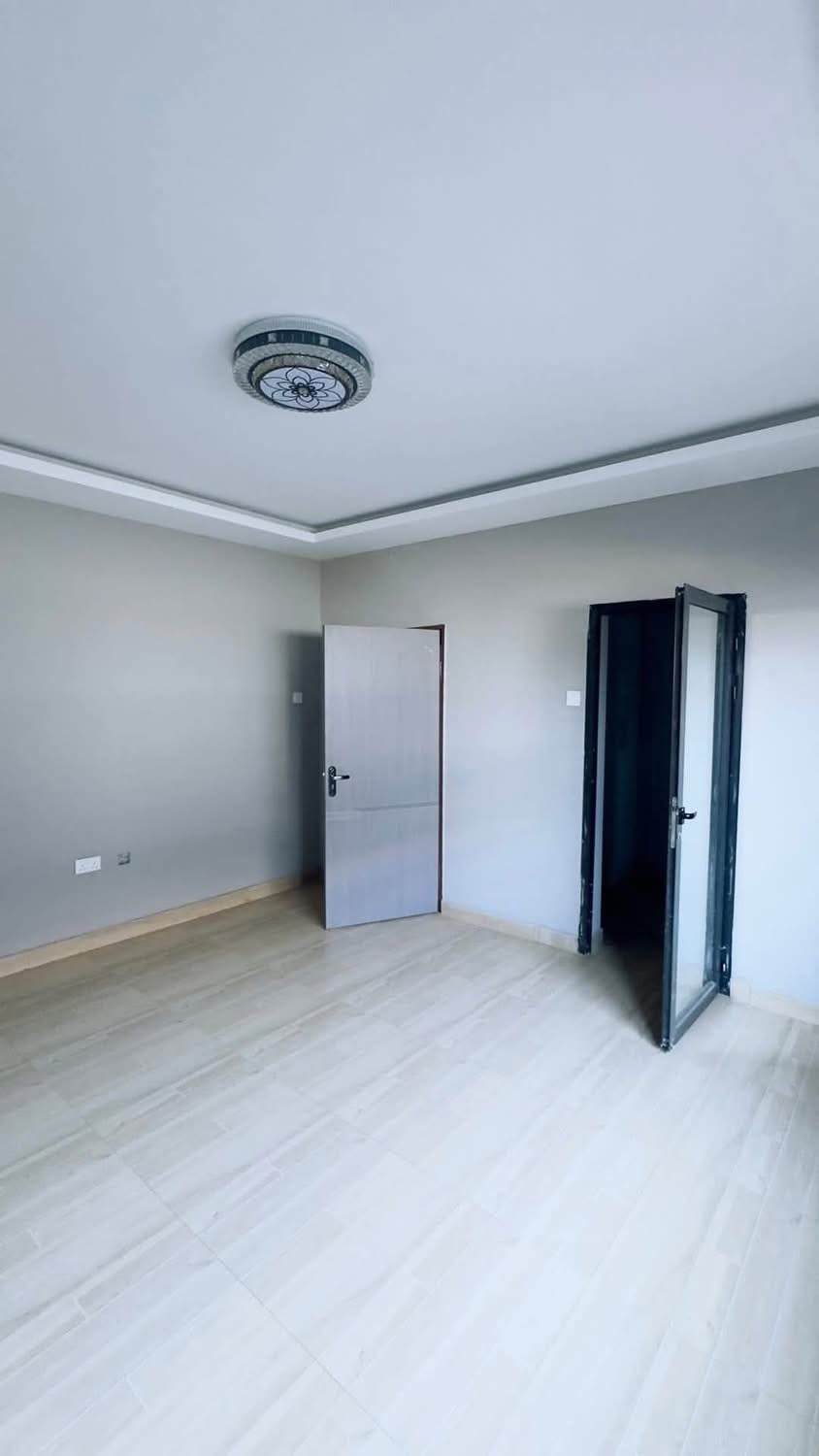 DD35F5D3-7DC5-4484-8EBA-272AFC5CAC68