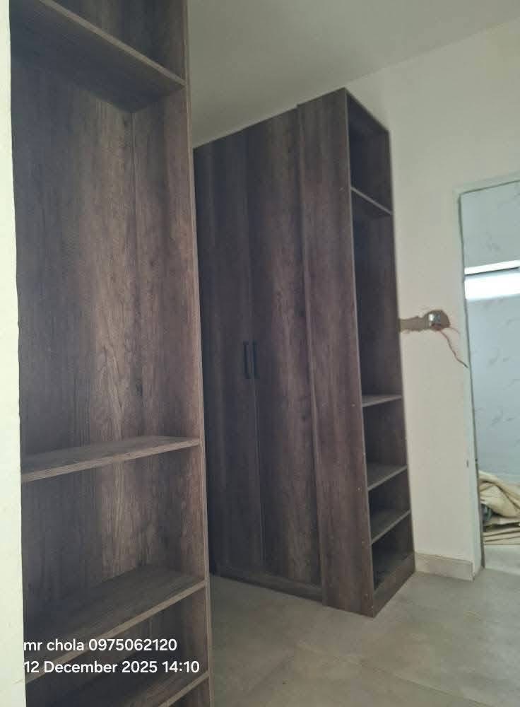 EB79CA20-4F10-4B06-916A-E944B02BCFBF