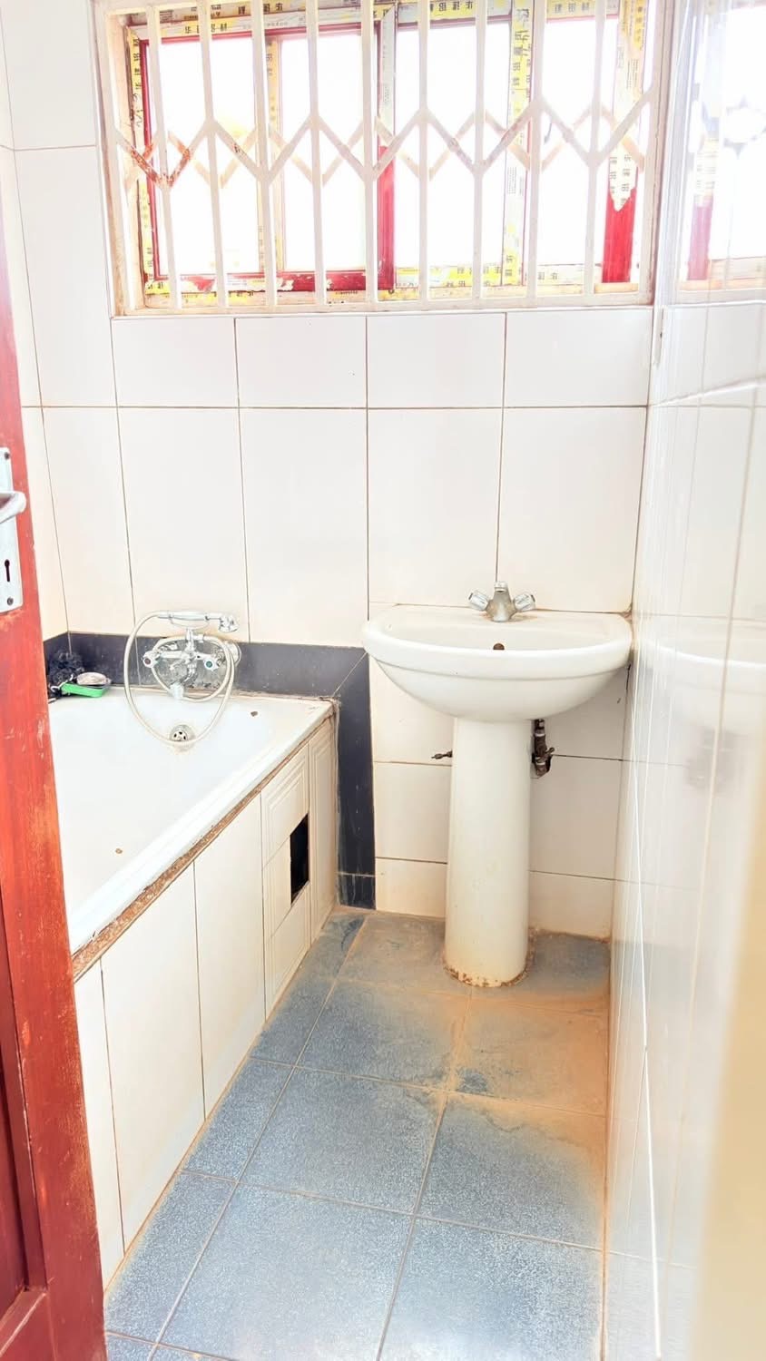 487D2872-FD1E-4CAC-9AE1-43A670718255