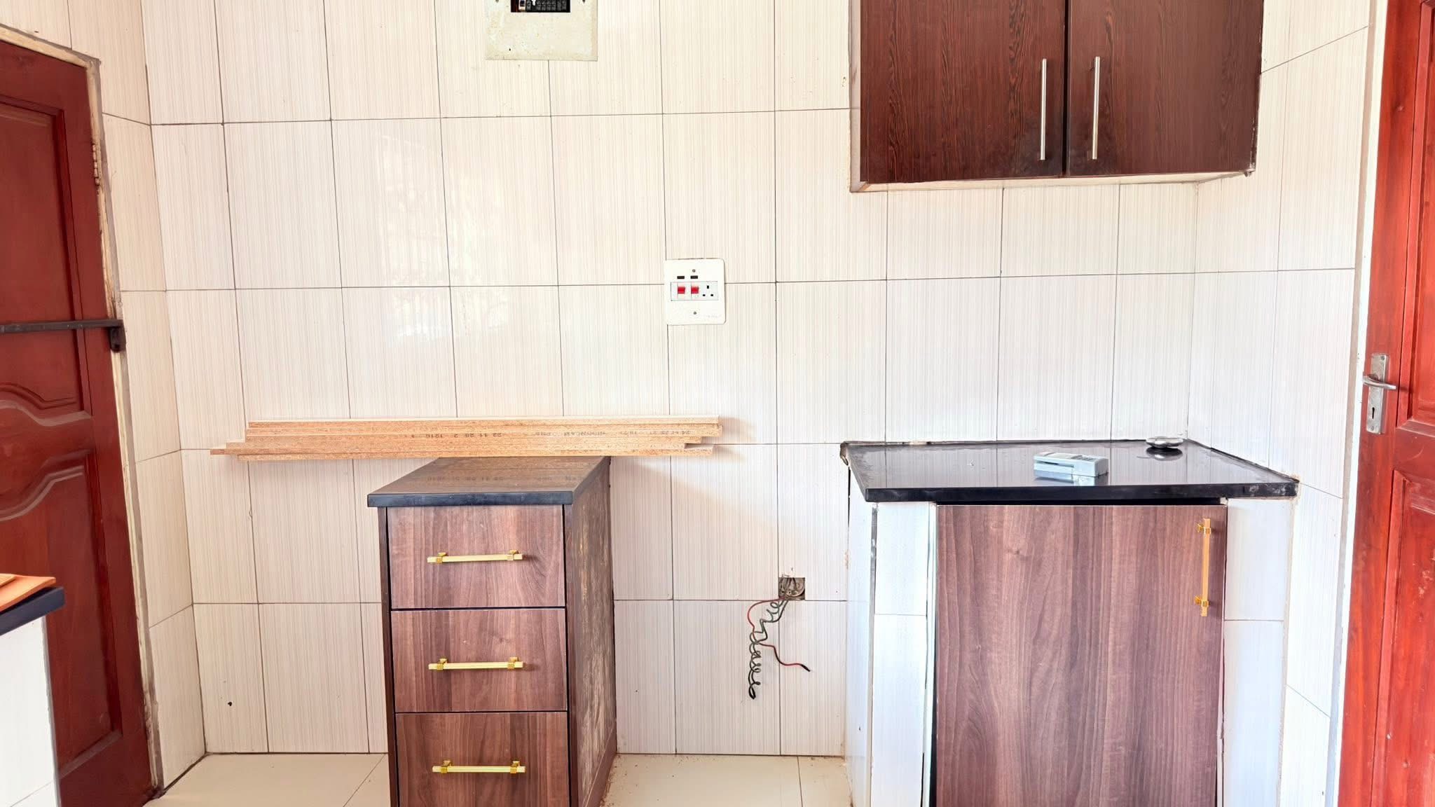 4EFA317D-BE8F-4D53-ADB6-BC31E0052E64