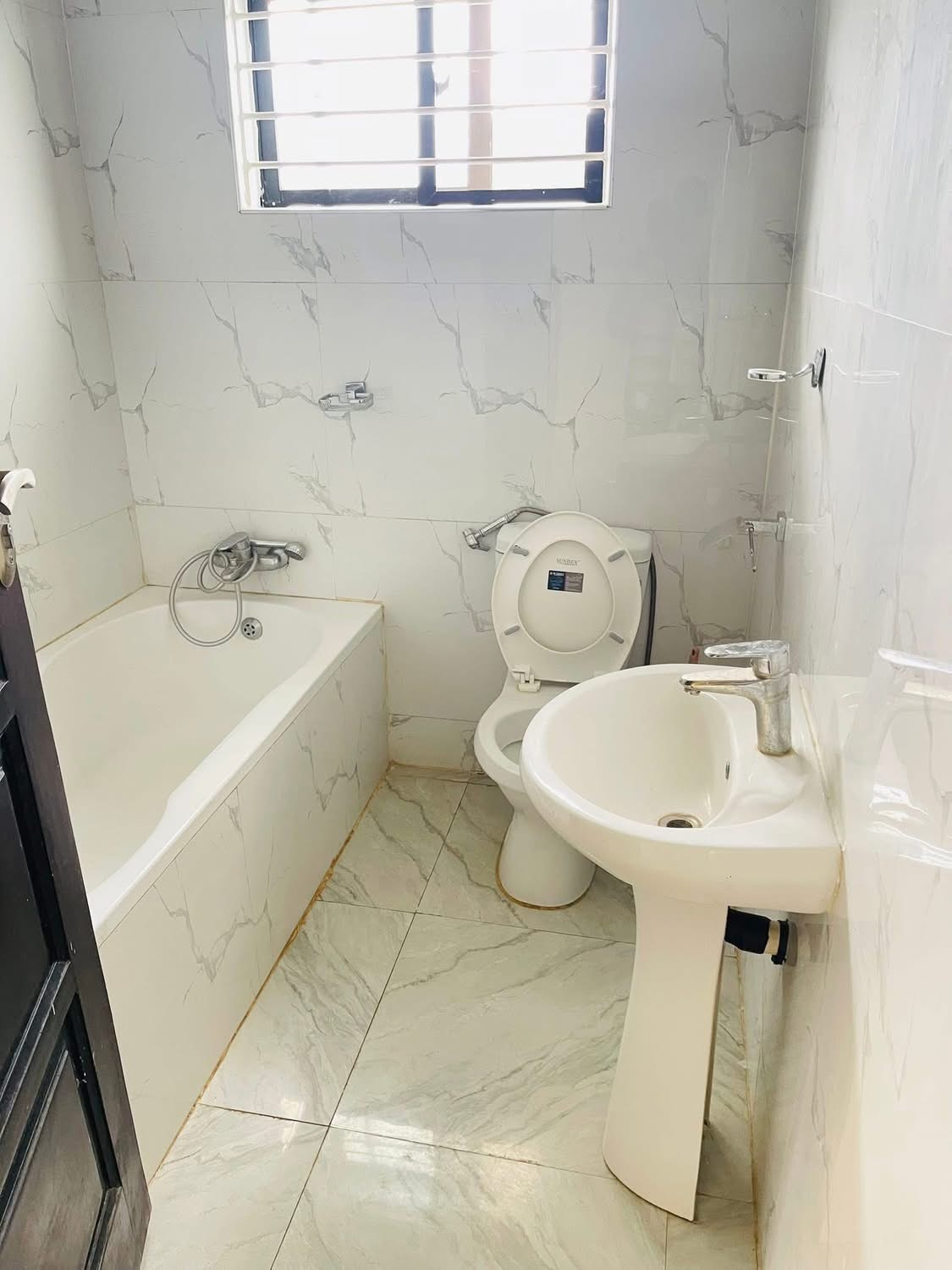 700C78E6-0FBB-4B7C-9816-A931C54F13D2